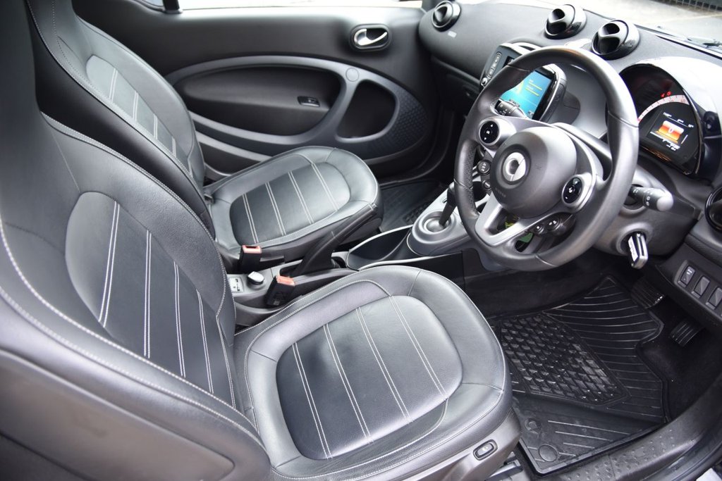 Used smart fortwo 2018 for sale - 76867602: Photo 18