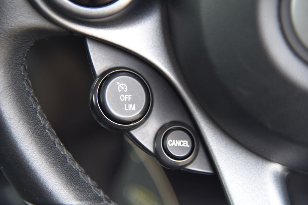 Used smart fortwo 2018 for sale - 76867602: Photo 27