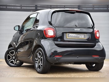 Used smart fortwo 2018 for sale - 76867602: Photo