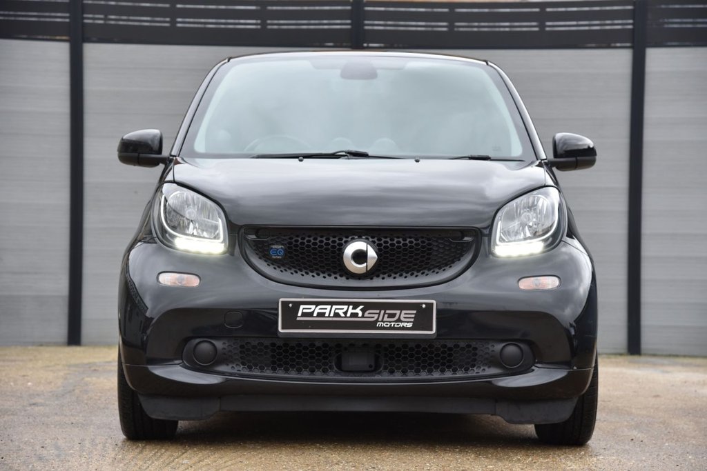 Used smart fortwo 2018 for sale - 76867602: Photo 3