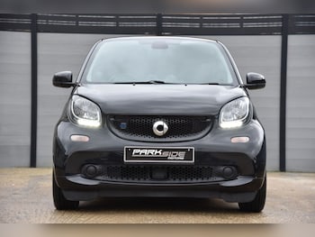 Used smart fortwo 2018 for sale - 76867602: Photo