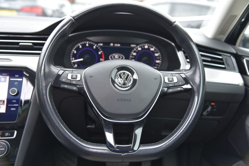 Used Volkswagen Passat 2019 for sale - 77850152: Photo 30