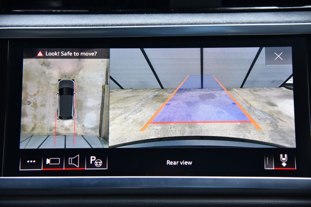 Used Audi Q3 2021 for sale - 77835020: Photo 8