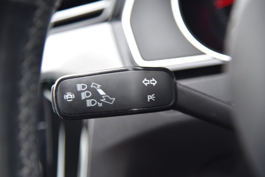 Used Volkswagen Passat 2020 for sale - 76173349: Photo 34