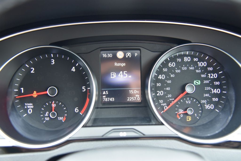 Used Volkswagen Passat 2020 for sale - 76173349: Photo 37