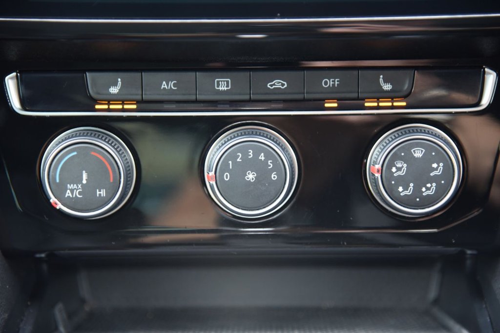 Used Volkswagen Passat 2020 for sale - 76173349: Photo 48