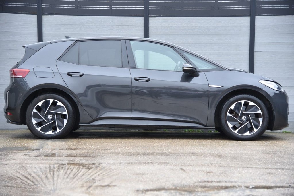 Used Volkswagen ID.3 2021 for sale - 77399801: Photo 9