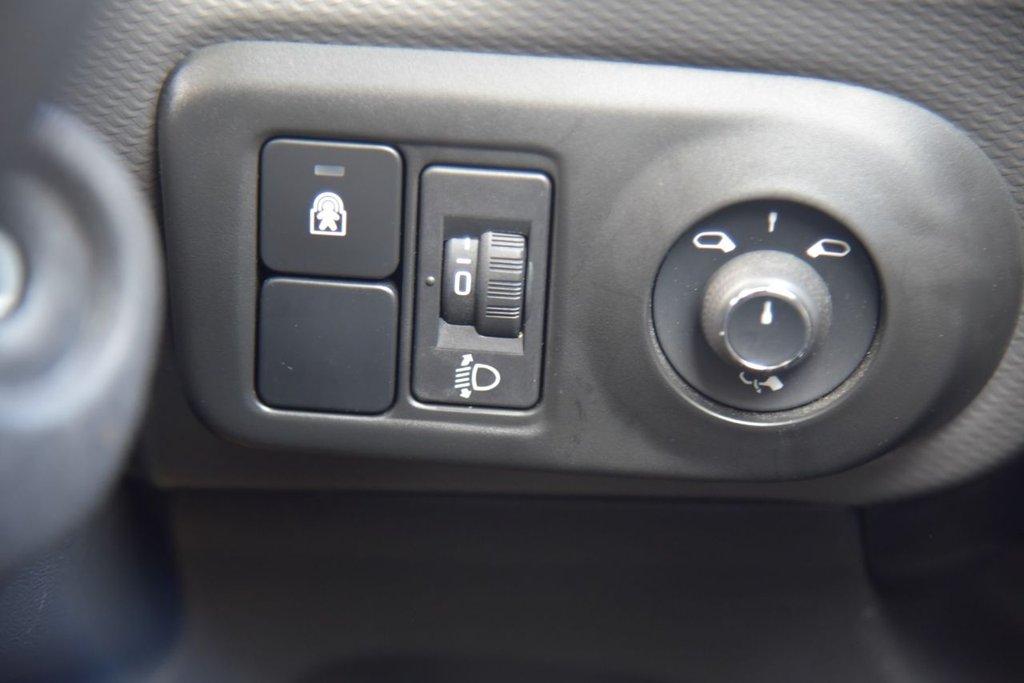 Used Citroen C4 Cactus 2018 for sale - 77632080: Photo 48