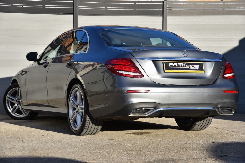 Used Mercedes-Benz E Class 2017 for sale - 76758737: Photo 3