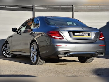 Used Mercedes-Benz E Class 2017 for sale - 76758737: Photo