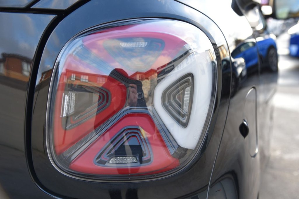 Used smart fortwo 2020 for sale - 76934561: Photo 19