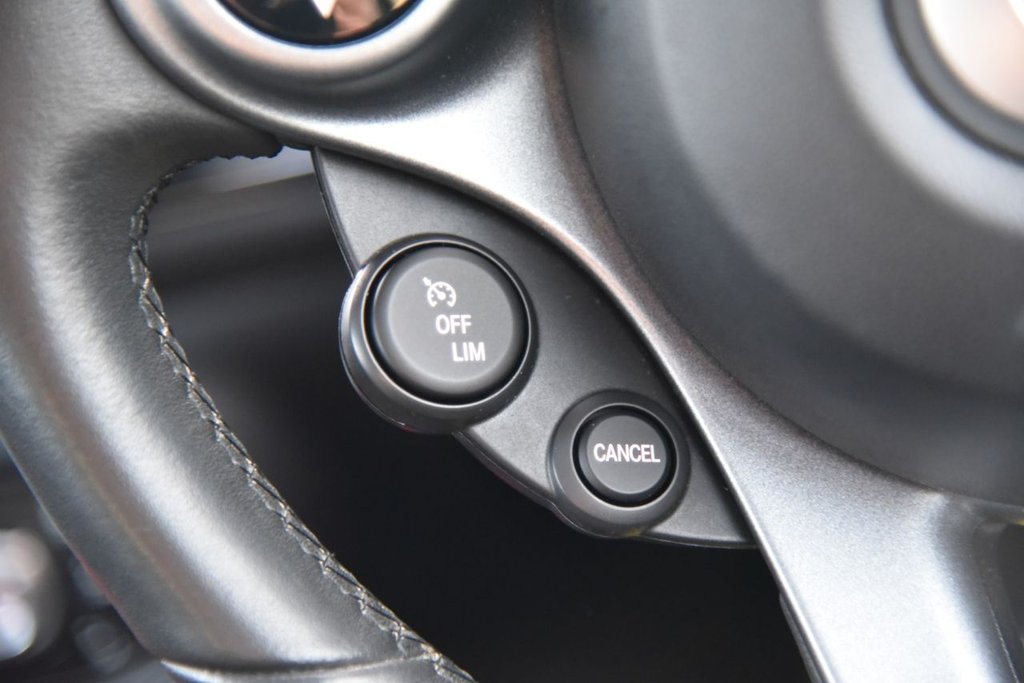 Used smart fortwo 2020 for sale - 76934561: Photo 31