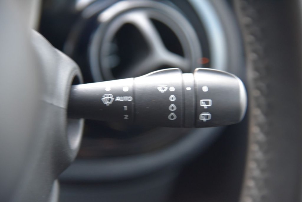 Used smart fortwo 2020 for sale - 76934561: Photo 35