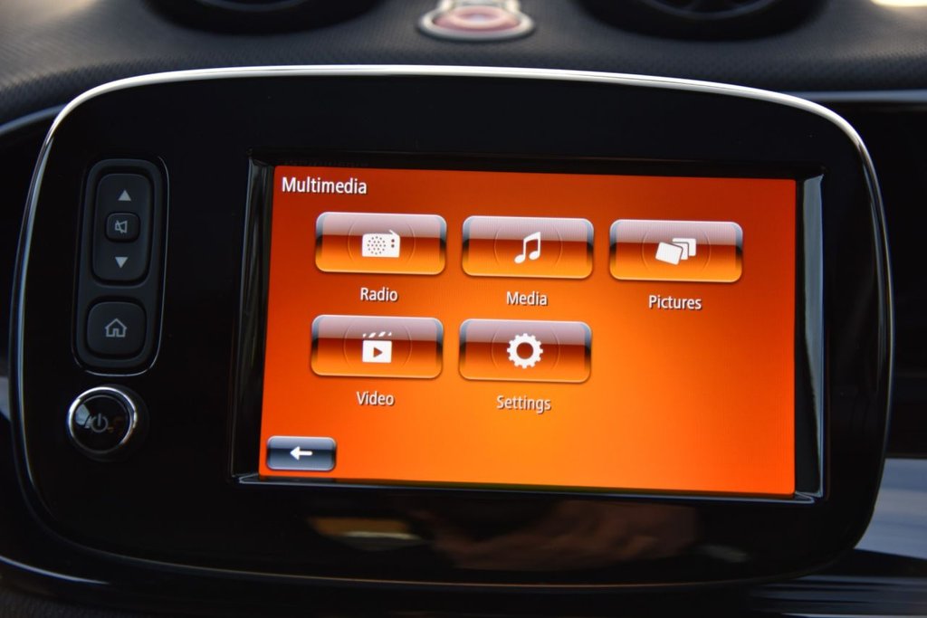 Used smart fortwo 2020 for sale - 76934561: Photo 41