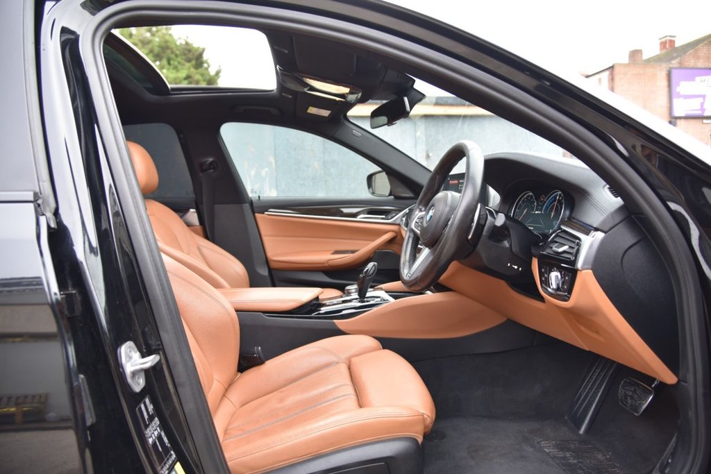 Used BMW 5 Series 2017 for sale - 76105892: Photo 24