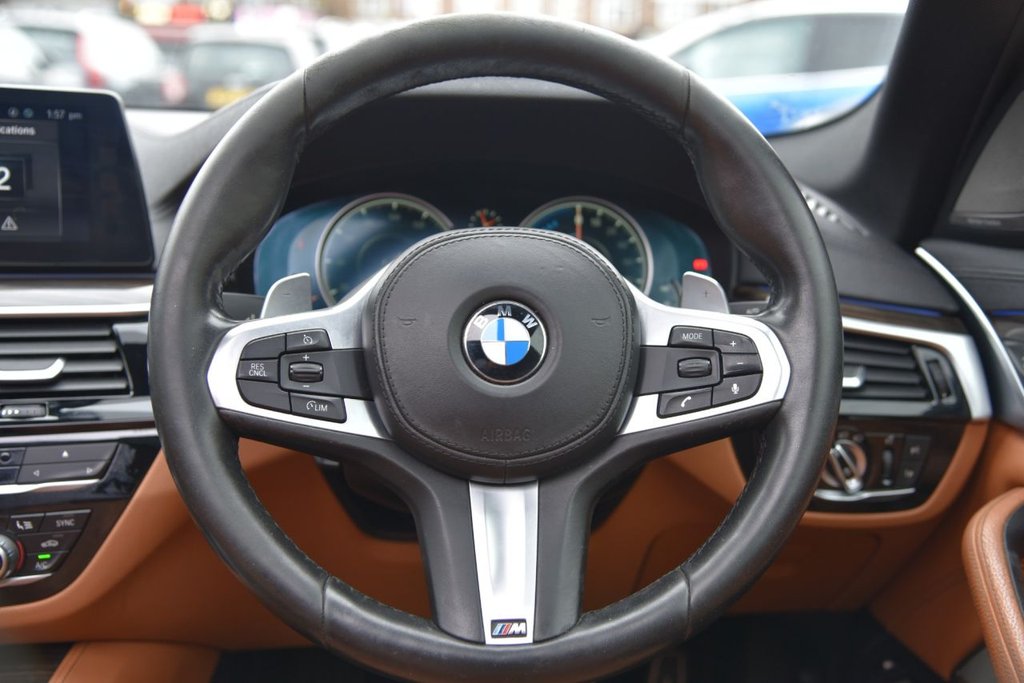 Used BMW 5 Series 2017 for sale - 76105892: Photo 32