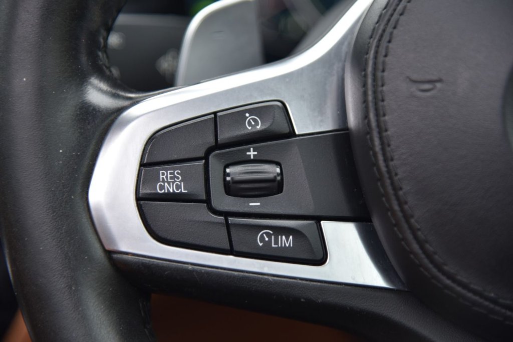 Used BMW 5 Series 2017 for sale - 76105892: Photo 33