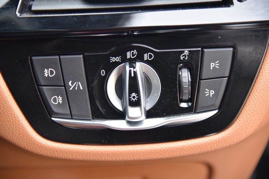 Used BMW 5 Series 2017 for sale - 76105892: Photo 39