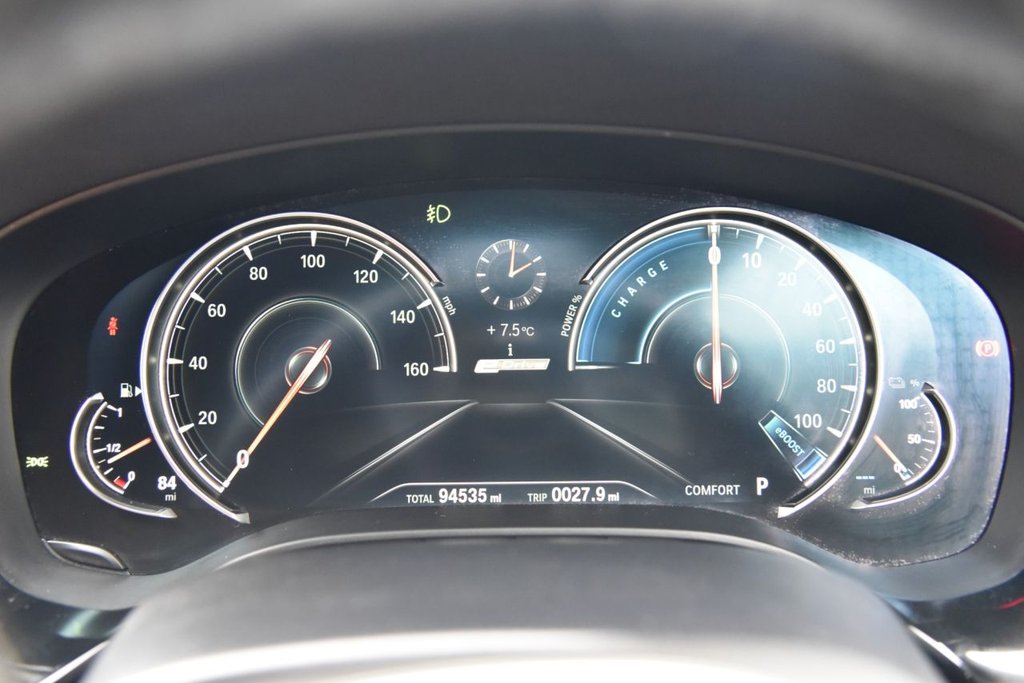 Used BMW 5 Series 2017 for sale - 76105892: Photo 40