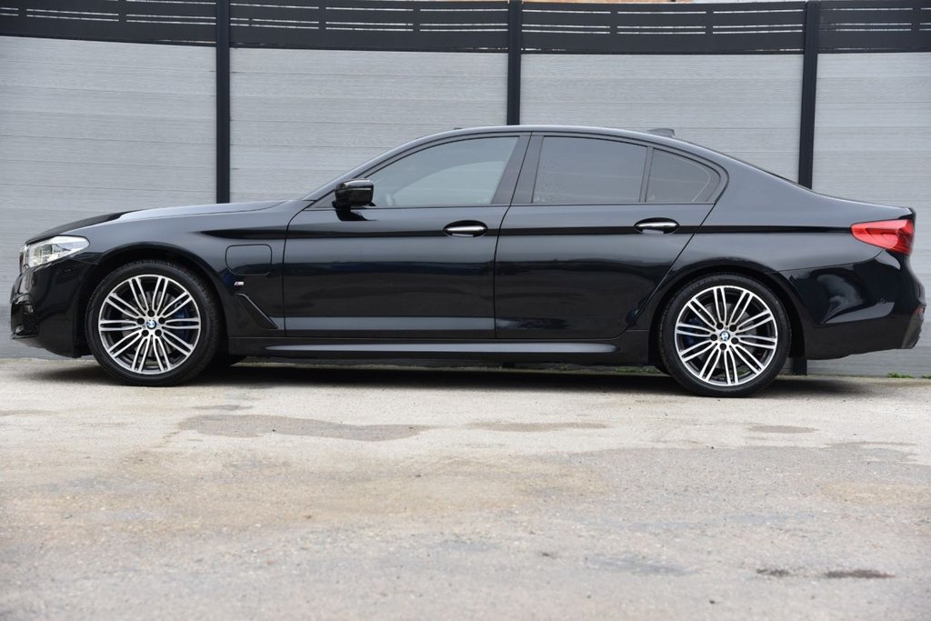 Used BMW 5 Series 2017 for sale - 76105892: Photo 7