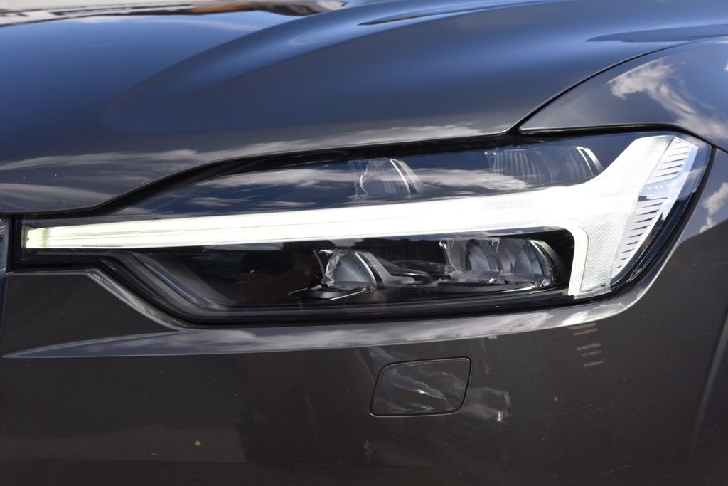 Used Volvo XC60 2021 for sale - 77498402: Photo 14