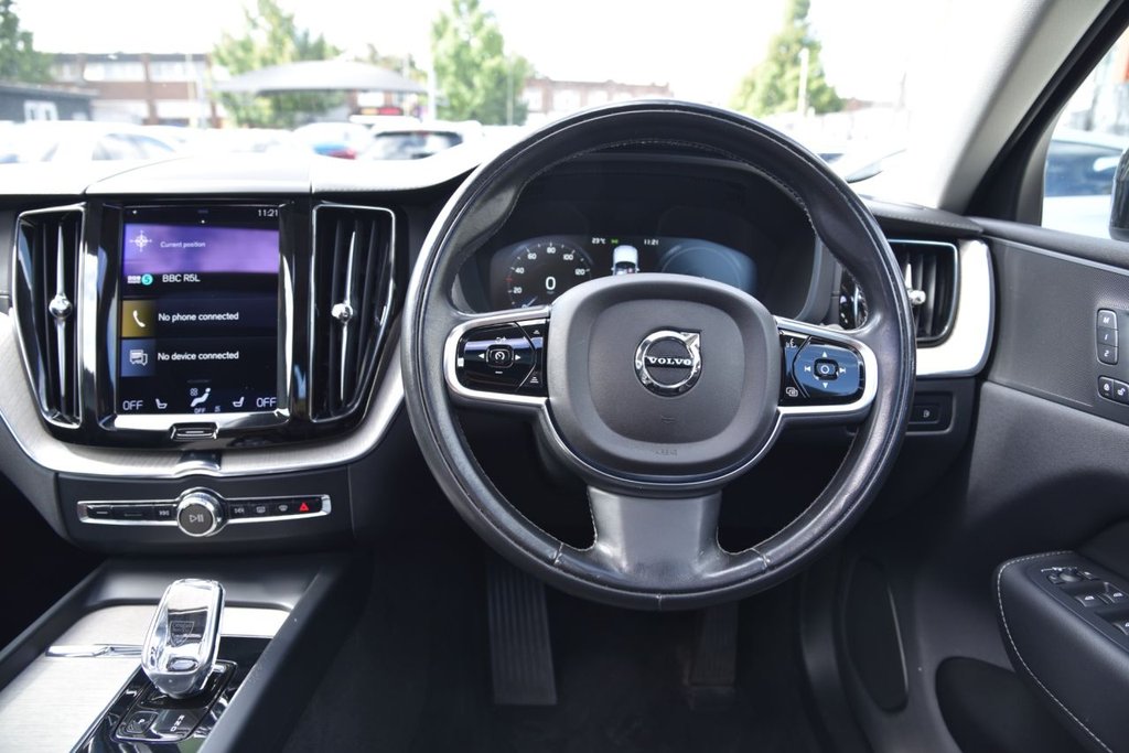 Used Volvo XC60 2021 for sale - 77498402: Photo 31