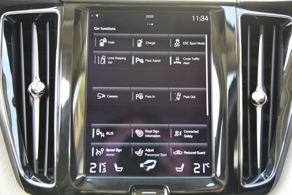 Used Volvo XC60 2021 for sale - 77498402: Photo 38