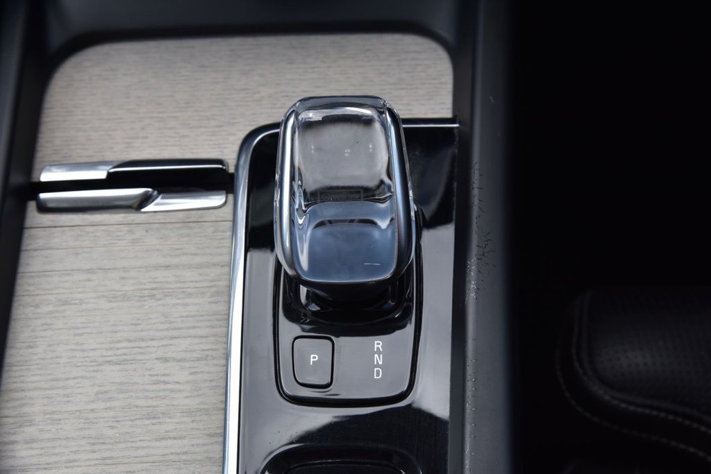 Used Volvo XC60 2021 for sale - 77498402: Photo 48