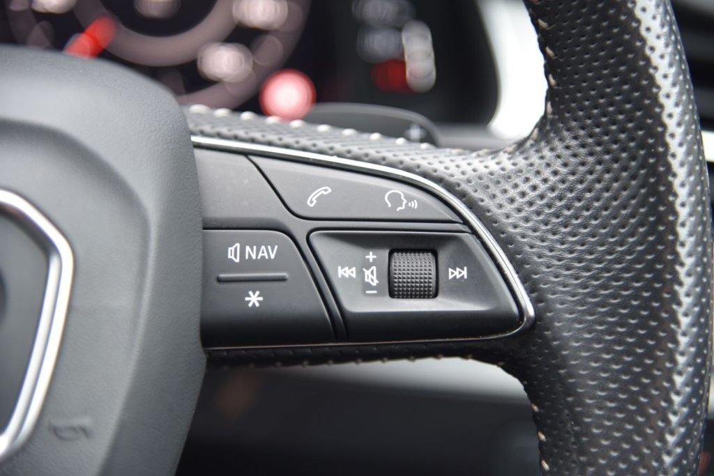 Used Audi Q7 2018 for sale - 76111888: Photo 36