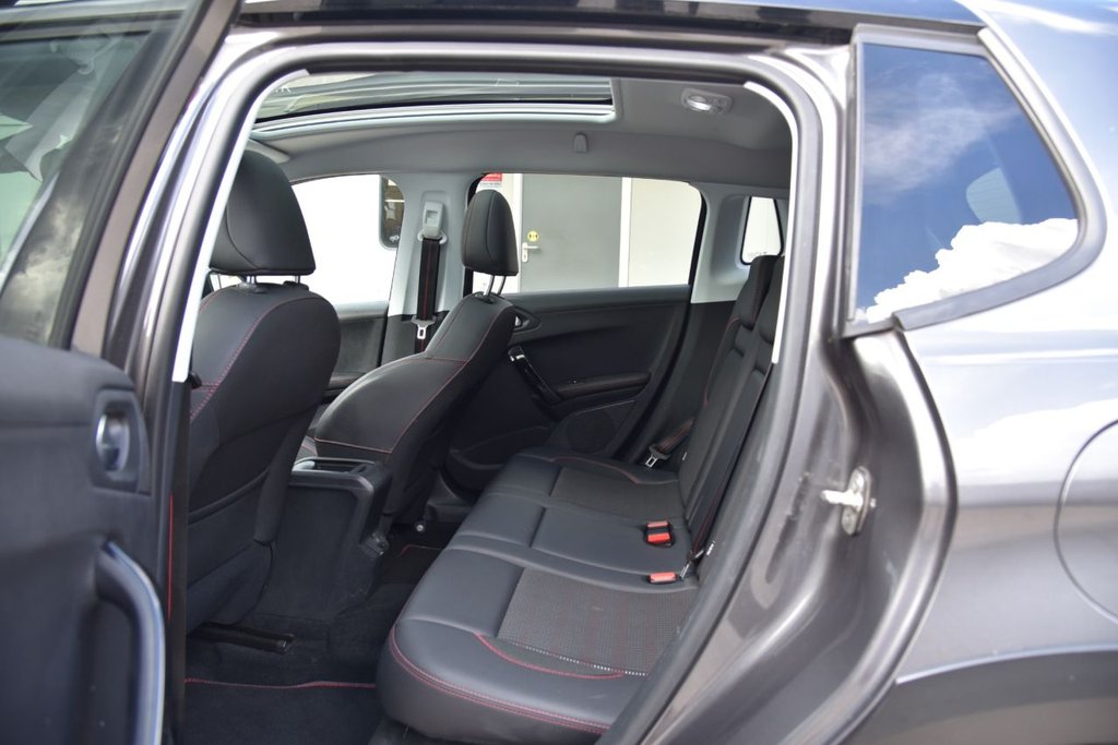 Used Peugeot 2008 2017 for sale - 76385825: Photo 26