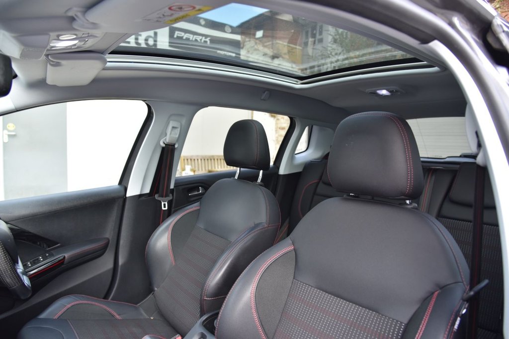 Used Peugeot 2008 2017 for sale - 76385825: Photo 29