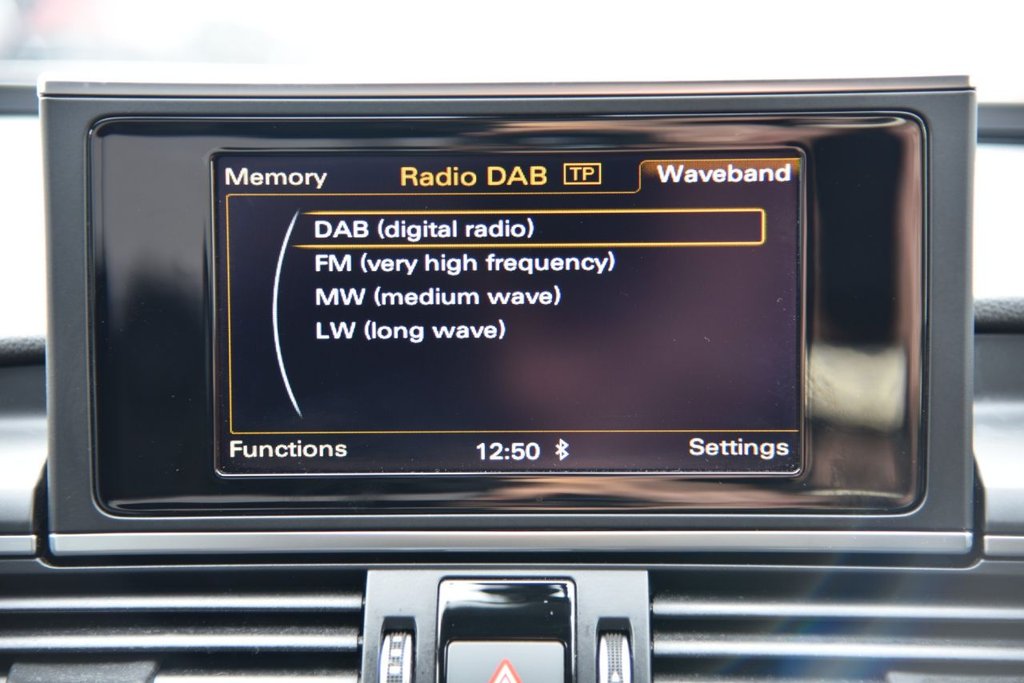 Used Audi S6 Saloon 2018 for sale - 76210270: Photo 40