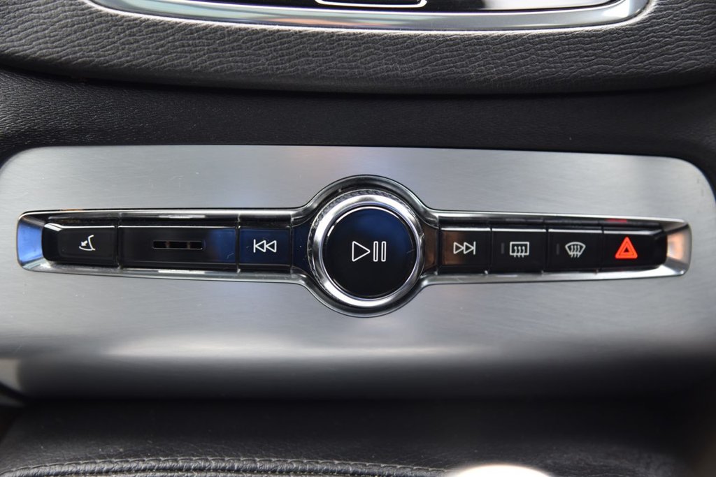 Used Volvo XC90 2016 for sale - 76670643: Photo 45