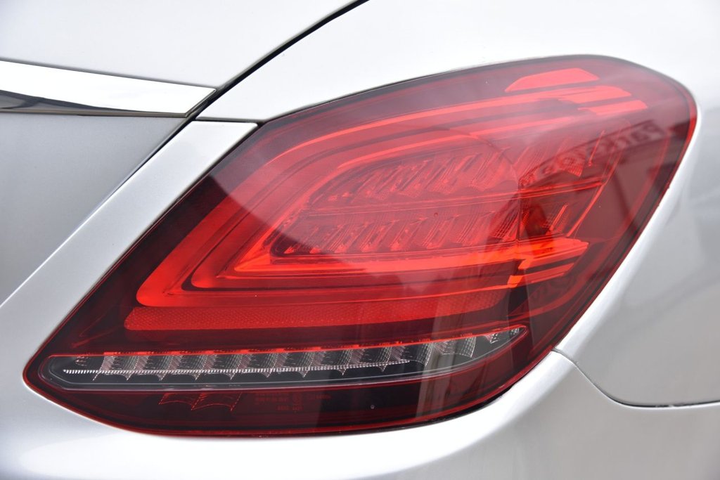 Used Mercedes-Benz C Class 2020 for sale - 76670531: Photo 19