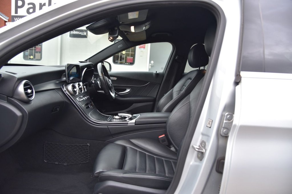 Used Mercedes-Benz C Class 2020 for sale - 76670531: Photo 28