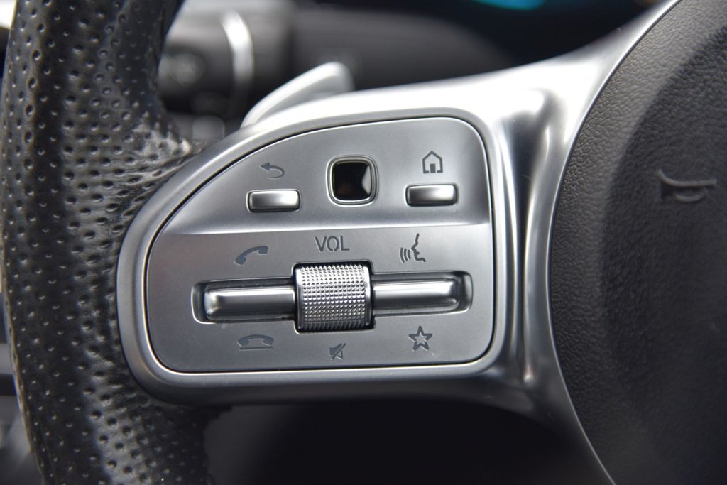 Used Mercedes-Benz C Class 2020 for sale - 76670531: Photo 30