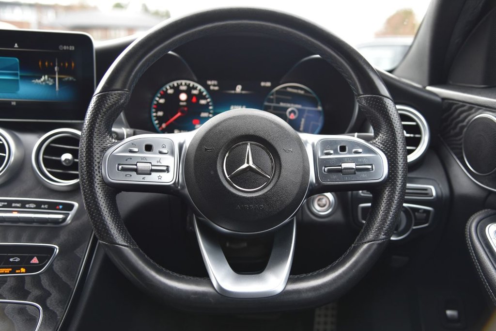 Used Mercedes-Benz C Class 2020 for sale - 76670531: Photo 31