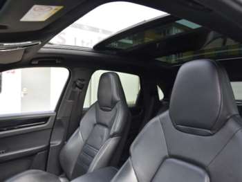 Used Porsche Cayenne 2018 for sale - 75155583: Photo