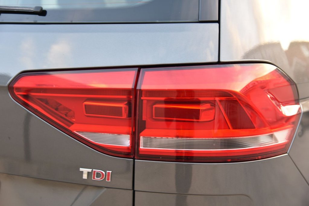 Used Volkswagen Touran 2016 for sale - 76386458: Photo 18