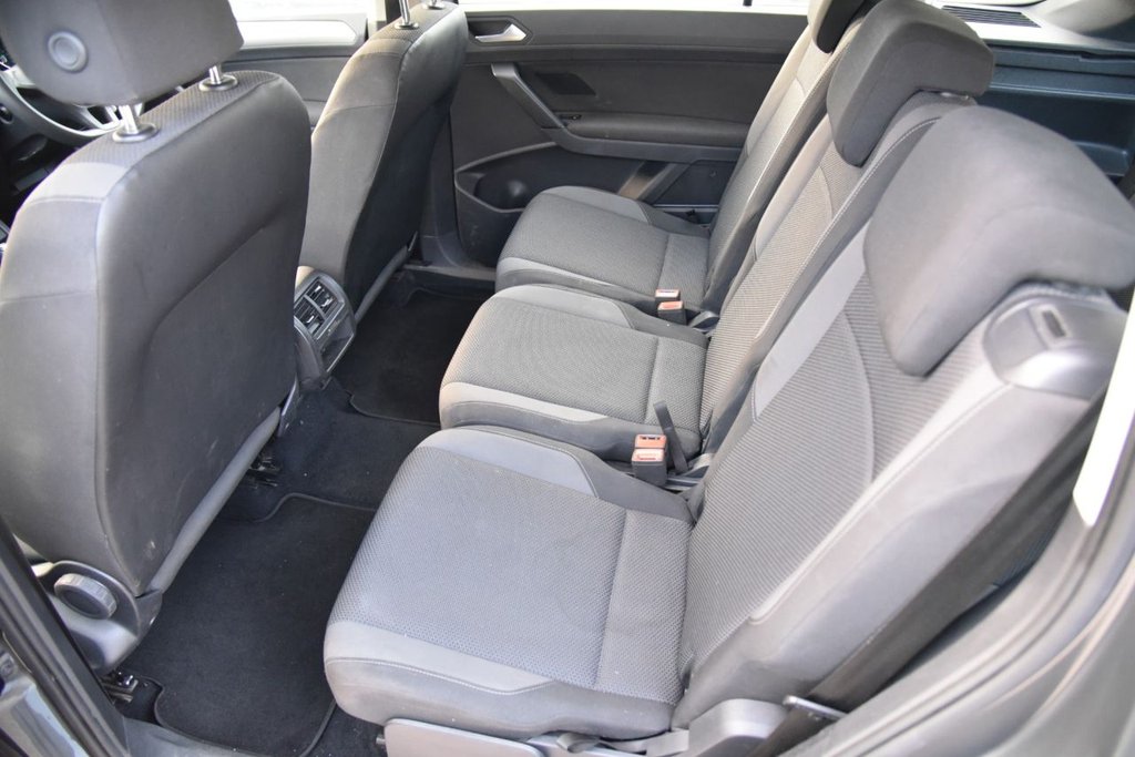 Used Volkswagen Touran 2016 for sale - 76386458: Photo 24