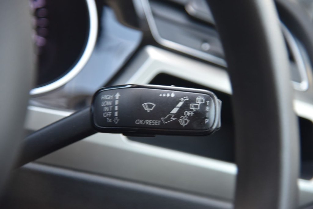 Used Volkswagen Touran 2016 for sale - 76386458: Photo 32