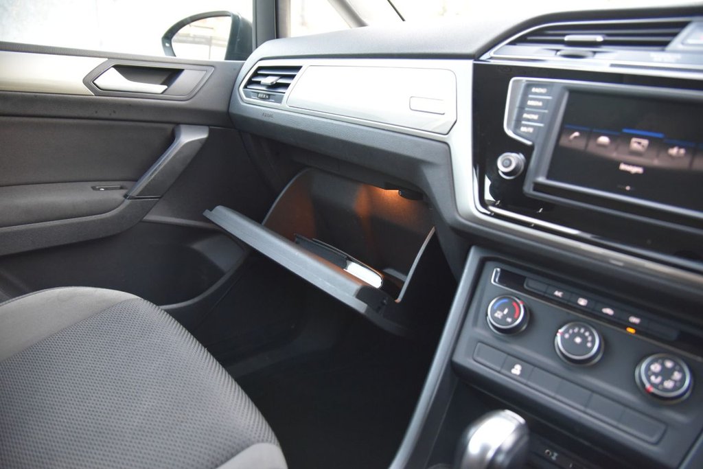 Used Volkswagen Touran 2016 for sale - 76386458: Photo 45