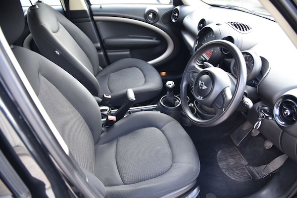 Used MINI Countryman 2015 for sale - 76245365: Photo 2
