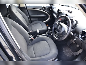 Used MINI Countryman 2015 for sale - 76245365: Photo 2