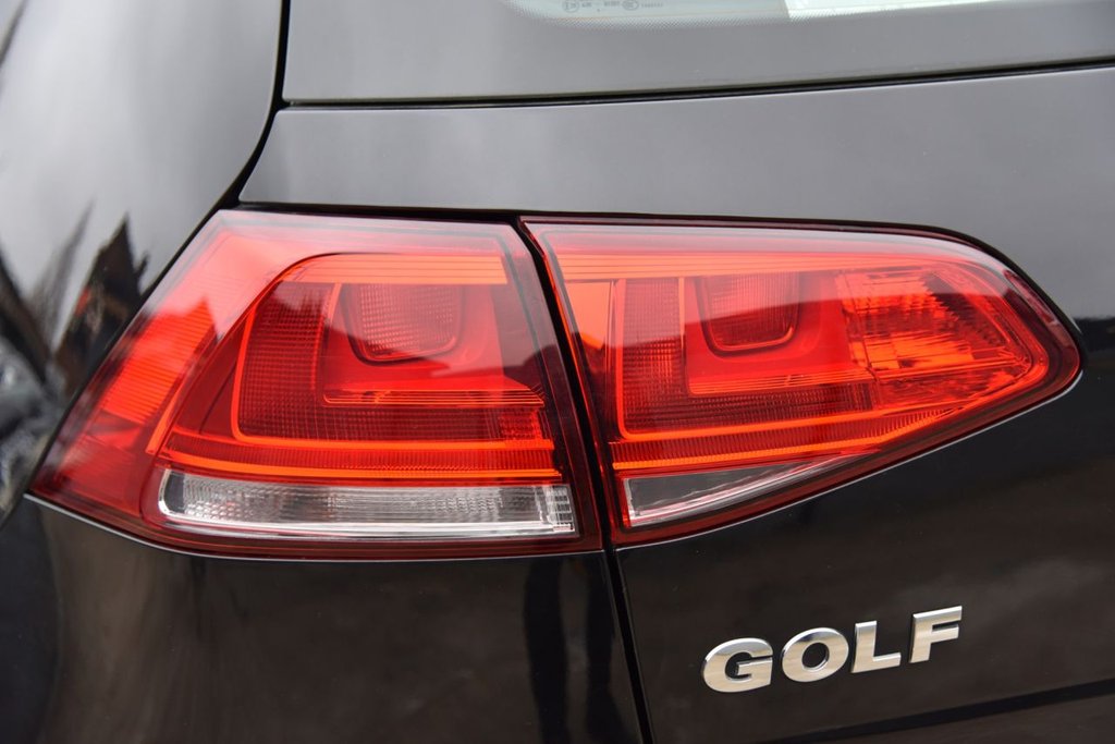 Used Volkswagen Golf 2017 for sale - 76665833: Photo 17