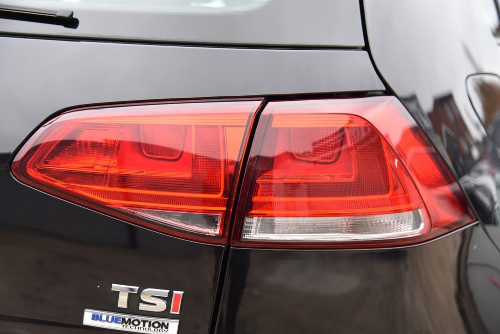 Used Volkswagen Golf 2017 for sale - 76665833: Photo 19