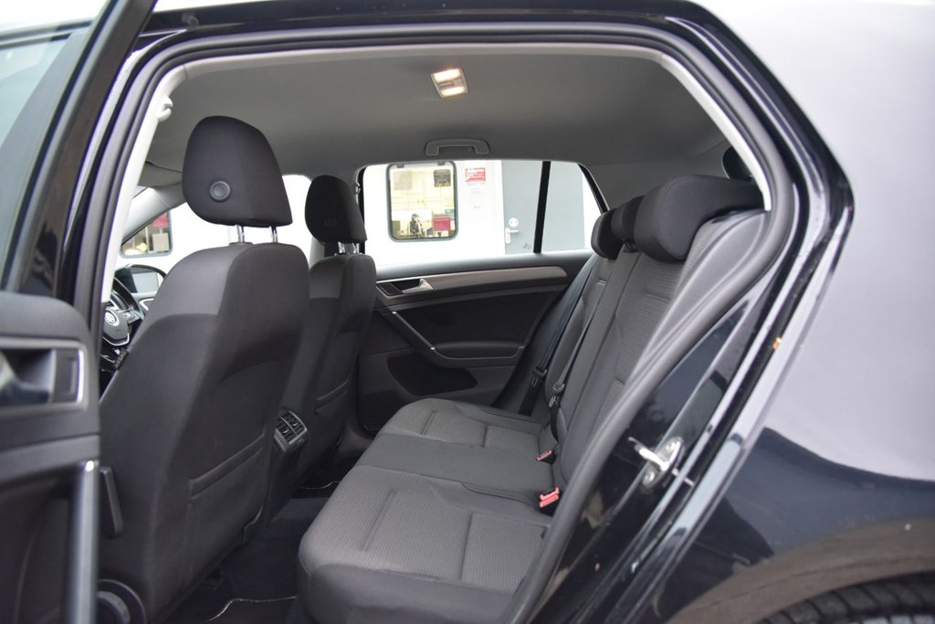 Used Volkswagen Golf 2017 for sale - 76665833: Photo 25
