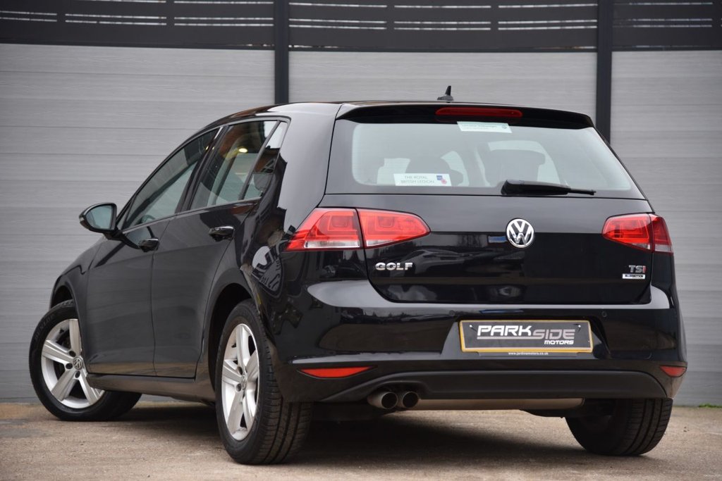 Used Volkswagen Golf 2017 for sale - 76665833: Photo 3