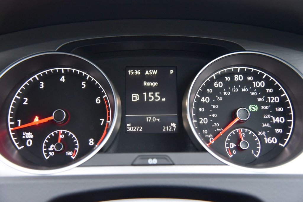 Used Volkswagen Golf 2017 for sale - 76665833: Photo 35