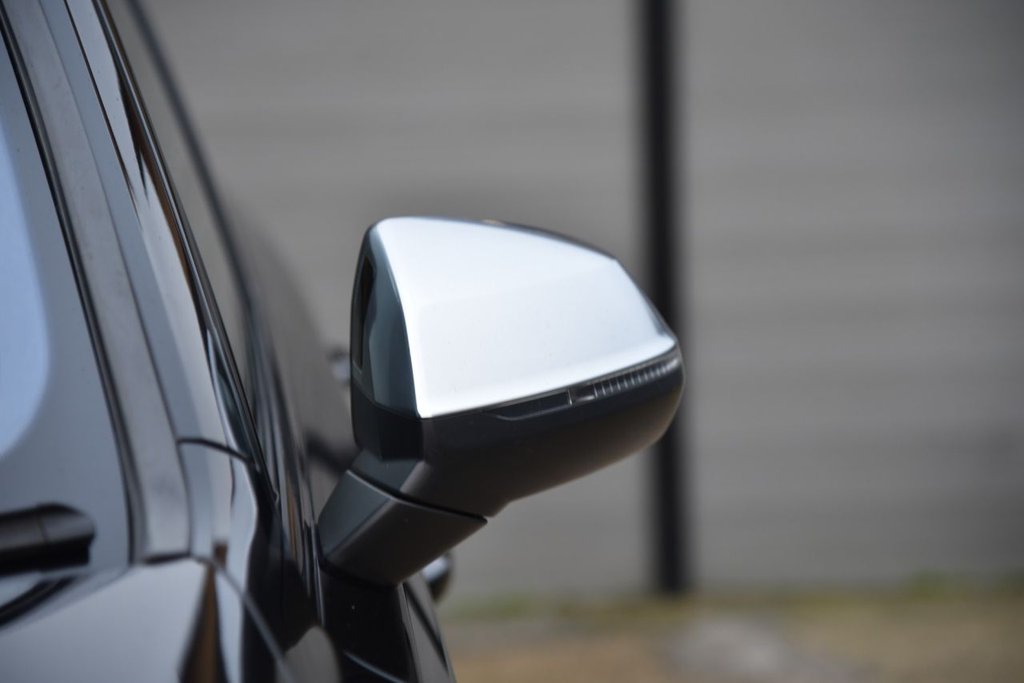 Used Audi SQ7 2018 for sale - 76855204: Photo 16